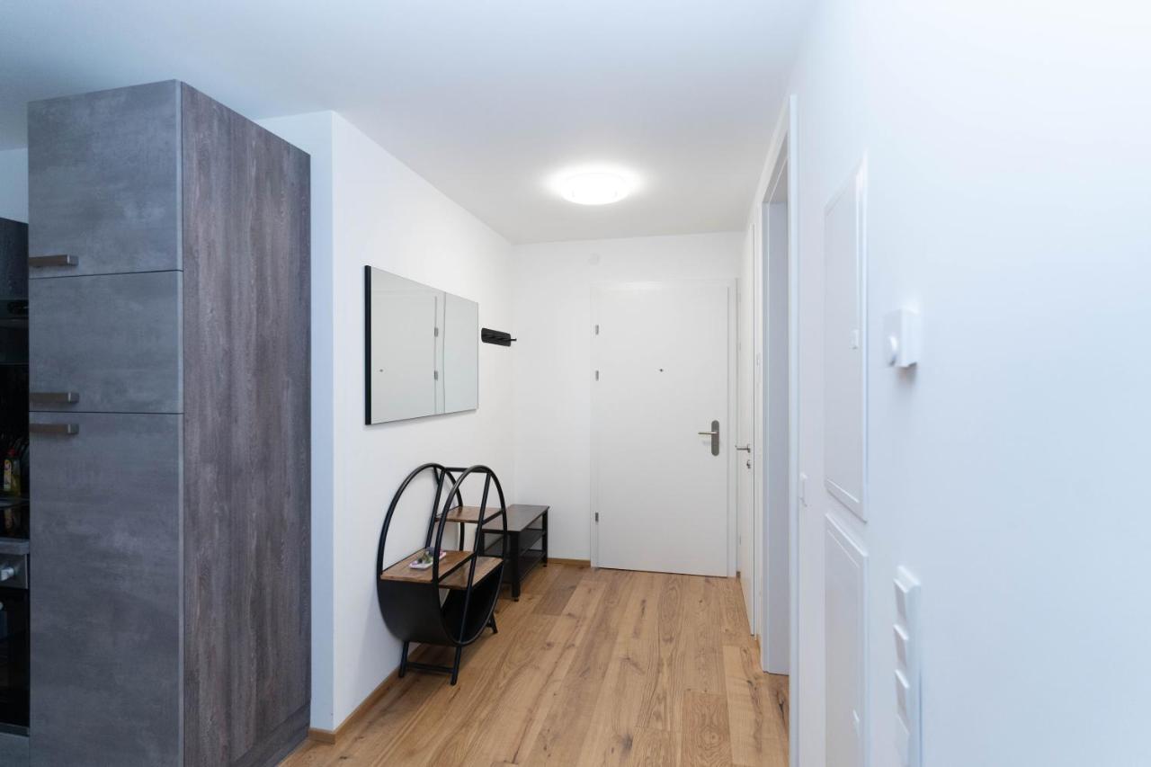Luxurious Apartment With Big Balcony Near City Center Wien Ngoại thất bức ảnh
